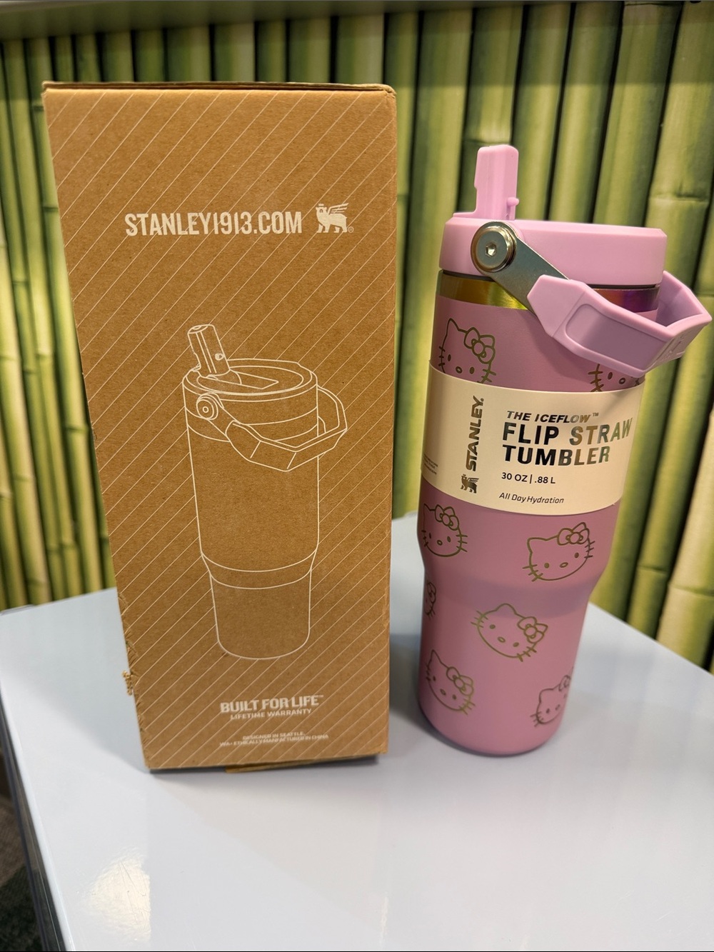 Lavender Stanley x Hello Kitty Flip Straw Tumbler